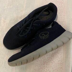 Giesswein Navy Merino Wool Runner Sneakers. Good condition.‎ Germany